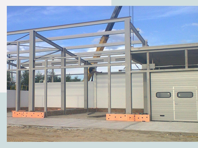 Строительство автосервисов от СтальСтрой-Вкз по цене 618 руб.