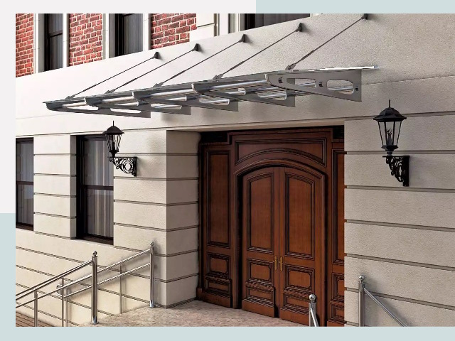 Металлические козырьки от 618 руб. в Владикавказе